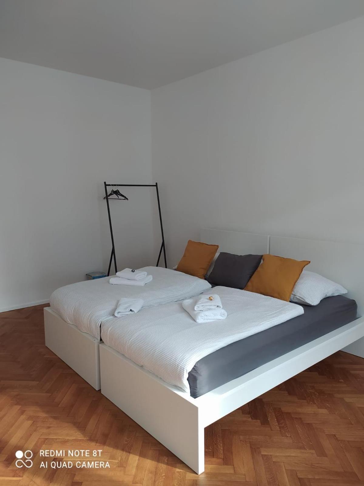Soukromy Pokoj V Tripokojovem Byte - Private Room In Three Room Flat Brno Dış mekan fotoğraf